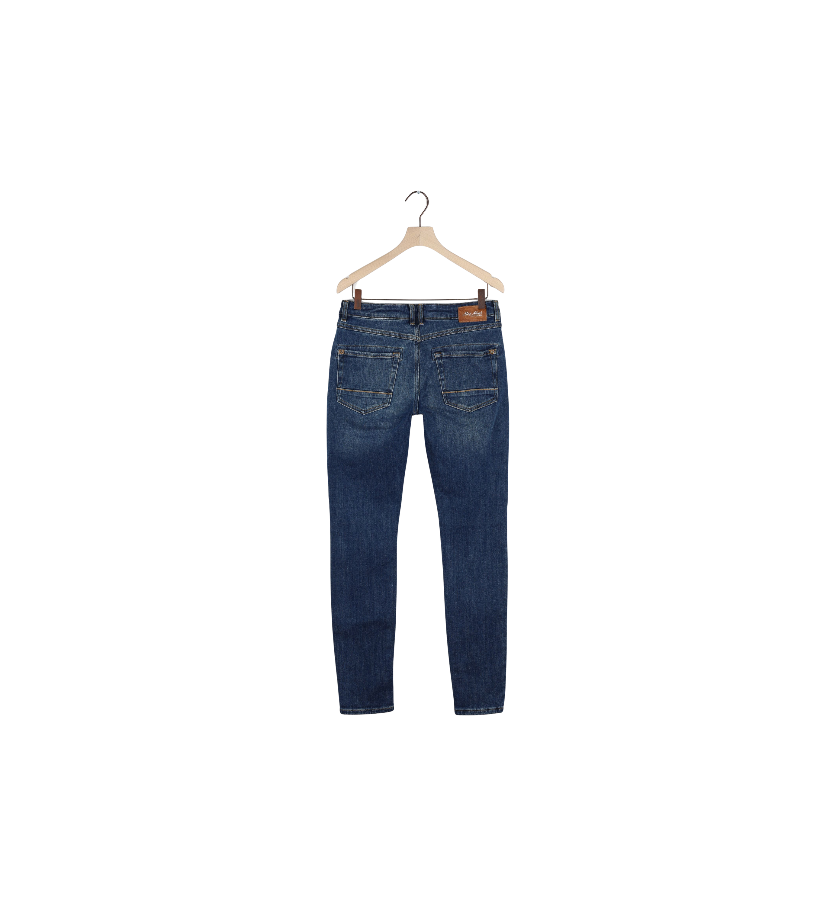 Packshot / Dark Blue / ReLoved